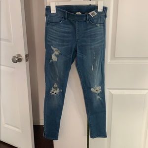 True Religion- Small - Runway Legging Crop